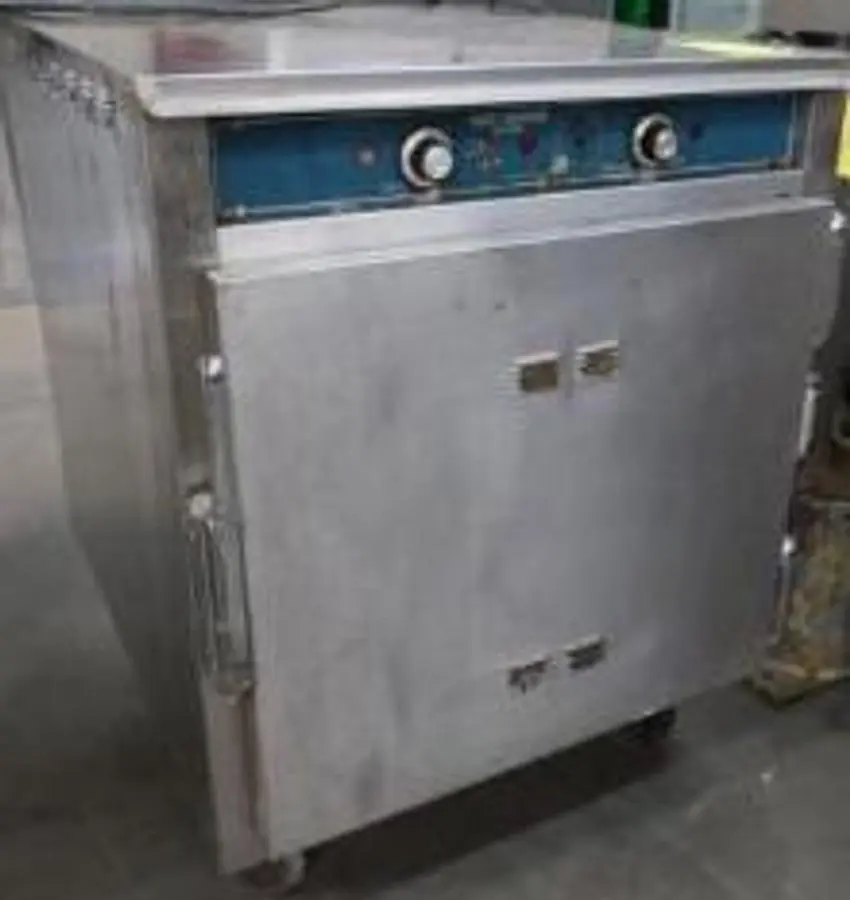 Alto-Shaam Halo Heat warming cabinet