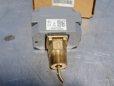 Used JOHNSON CONTROLS F261KAHV01 Relays & Switches Ohio US | HGR 24 #911942
