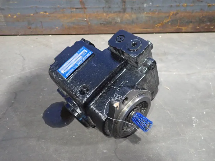 Used OILGEAR PVWW022A1UVLSASPLNNNN Hydraulic Pumps Ohio US | HGR 24 #737911