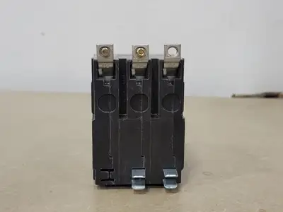 USED SQUARE D QOB360