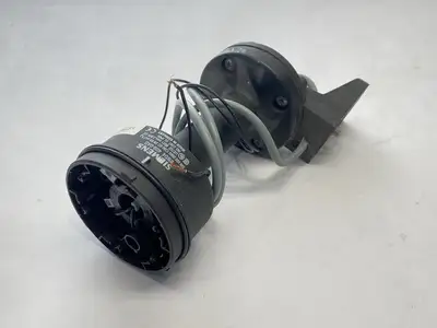 Used Siemens Signaling Column Connector Element Lighting Michigan US | Maverick Industrial Sales #1402032