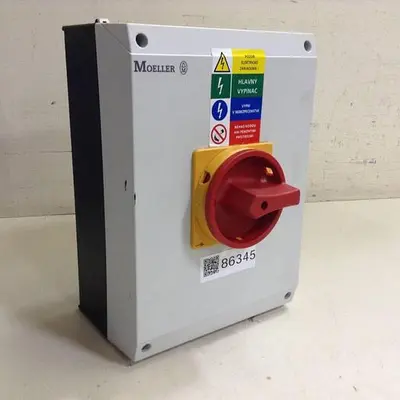 USED MOELLER P3-100