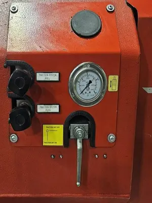 5" X 5" X 5/8" DAVI MODEL MCP-14 DOUBLE PINCH ANGLE ROLL
