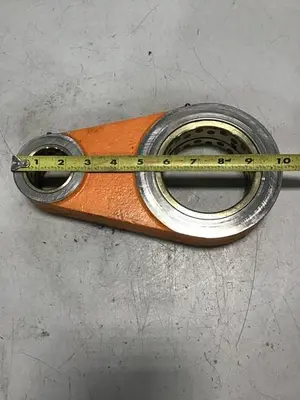 USED CINCINNATI MILACRON 3989554