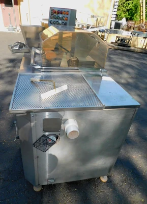 USED TECNICOLL COSMETIC POWDER PRESS PP 208