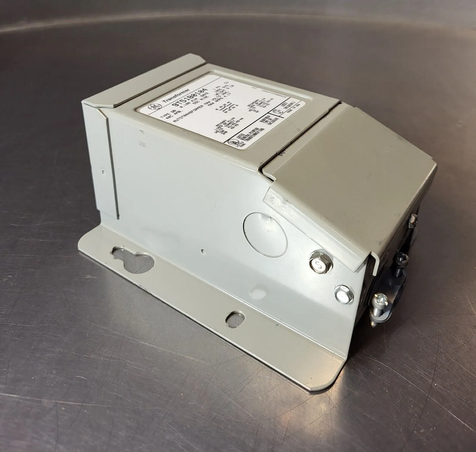 GE 9T51B0104 Buck Boost Transformer 1ph 100va 120/240v-ac 12/24v-ac. Loc4E35
