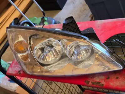 Headlights and Taillights Lot including LED and Halogen Models - RHPT10086-B