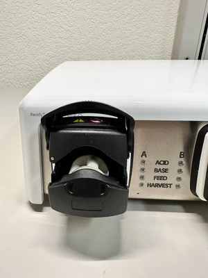 USED Cytiva Readytoprocess pump 25