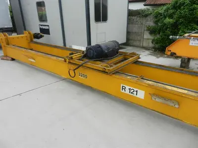 USED DEMAG 3,2 TON X 8800 MM