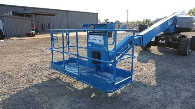 USED 2024 Genie S-65