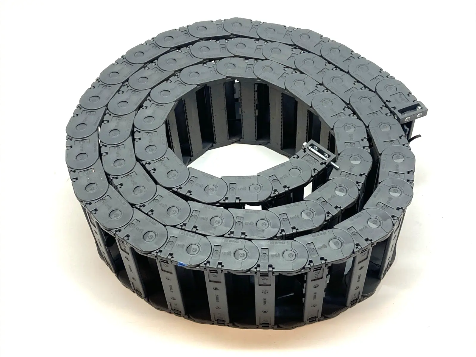 Used igus Cable Carrier Energy Chain 55 LINKS 8FT Robot Parts Michigan US | Maverick Industrial Sales #1454382
