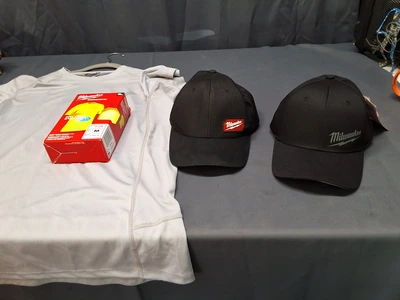 Used _UNKNOWN_ _UNKNOWN_ Apparel, Gloves, Lab Coats Michigan US | Miedema Asset Management Group #1424852