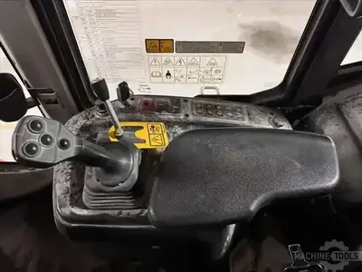 USED DOOSAN DL220-5