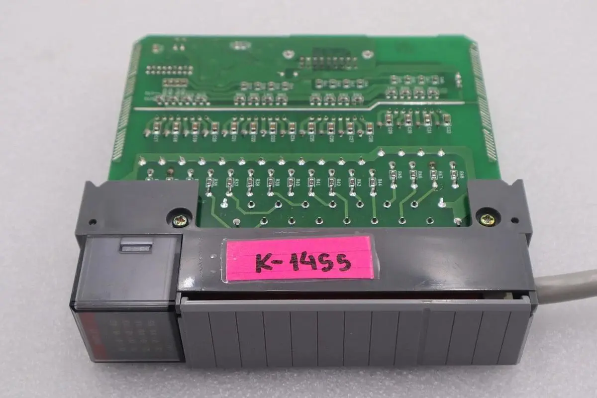 ALLEN-BRADLEY 1746-IA16 SLC500 INPUT MODULE SERIES C STOCK #K-1455