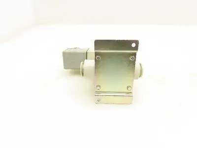 SMC VX230HZ3A 2-Way Solenoid Valve NC 24VDC Coil 3/8" Push Connect Lot of 6