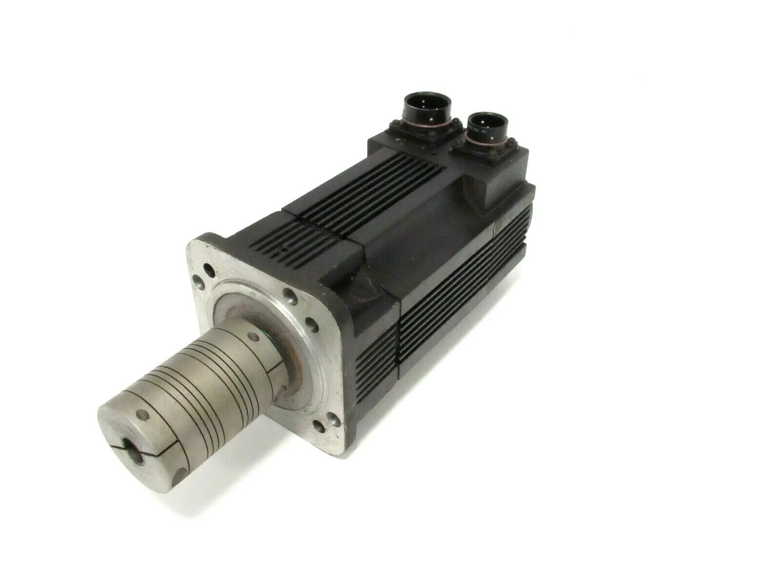 USED ALLEN BRADLEY 1326AB-B410G-21 SERVO MOTOR 1326ABB410G21 155286 SER.C
