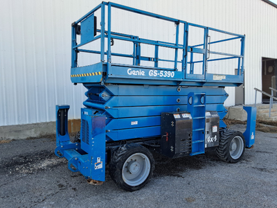 Used 2017 Genie GS-5390 RT Scissor Lifters Texas US | Stack Equipment #1550316