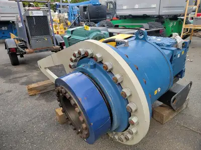 Ratio 329.82:1 Gear Reducer PHF082-MC3RLSF06 w/ 125hp Motor MUV449-BB-F2
