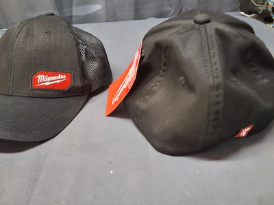 Used _UNKNOWN_ _UNKNOWN_ Apparel, Gloves, Lab Coats Michigan US | Miedema Asset Management Group #1424852