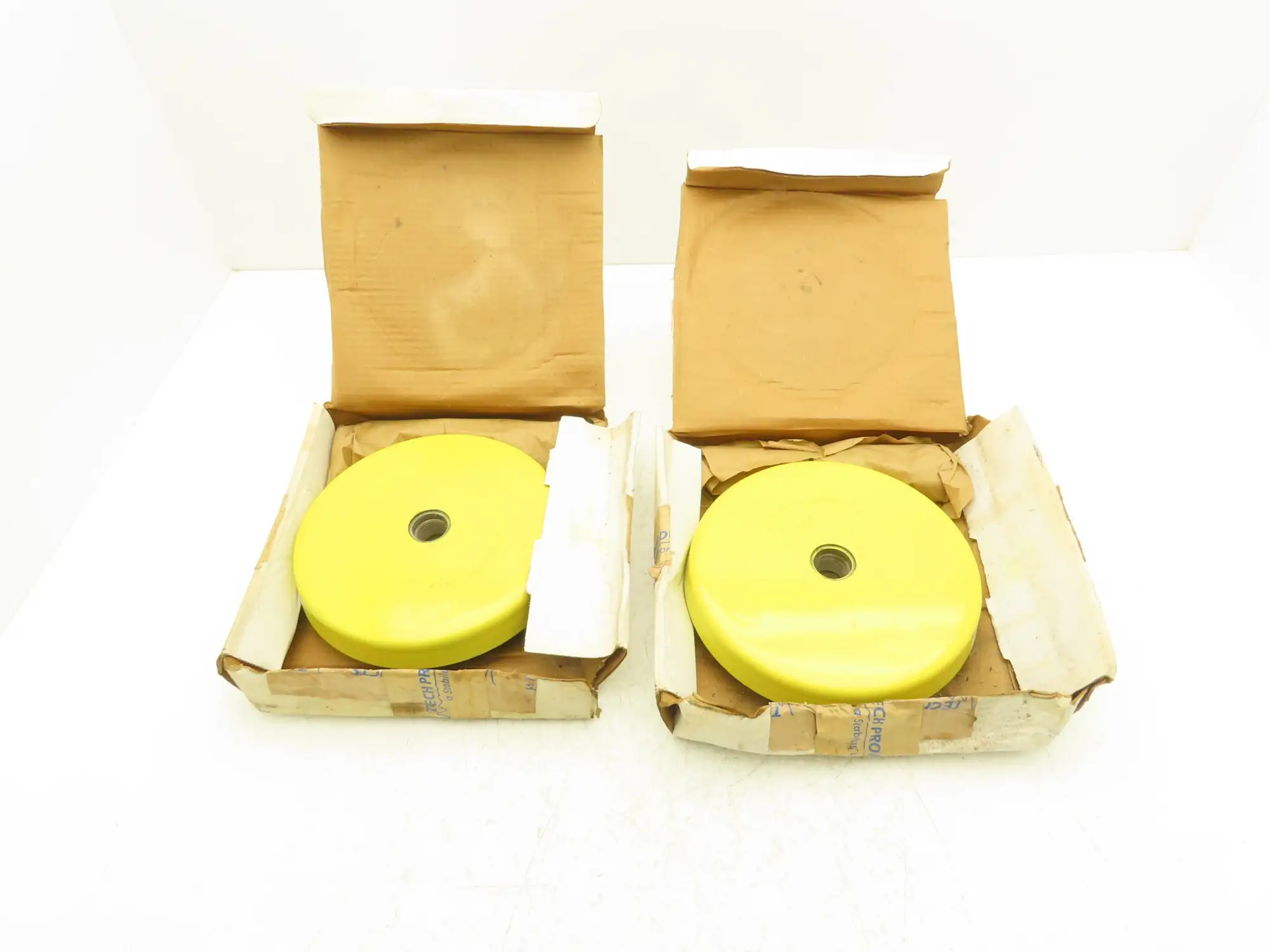 Tech Products 52229 Studded Leveling Feet 13,000lb Load Capacity Base Lot of 2
