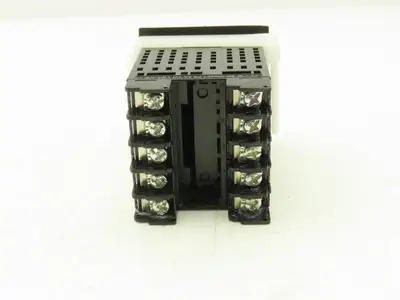 Omron E5CN-C2TD PLC Temperature Controller Module 24V Panel Mount
