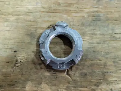 NEW THOMAS & BETTS L050GR