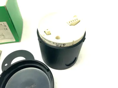USED SCHNEIDER ELECTRIC, TELEMECANIQUE HARMONY STACK LIGHT BEACON BASE UNIT + COVER 70MM