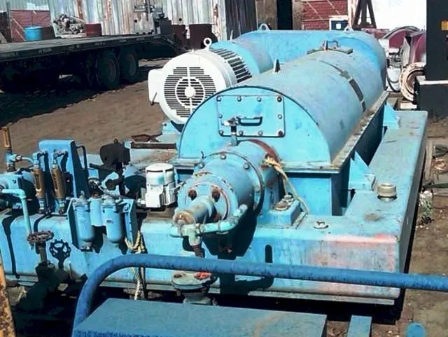 Humboldt B3-3 decanter centrifuge, CS.