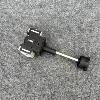 Used Baco Controls 172000 Disconnects California US | Davliegogo LLC #1707949