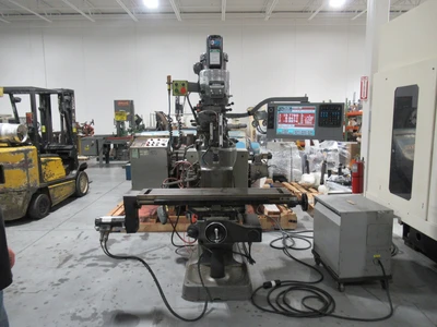 Used BRIDGEPORT EZ TRAK 2-AXIS CNC Vertical Mills Minnesota US | Machinesused.com #1451859