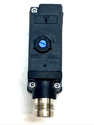 USED KEYENCE PHOTOELECTRONIC TRANSMITTER