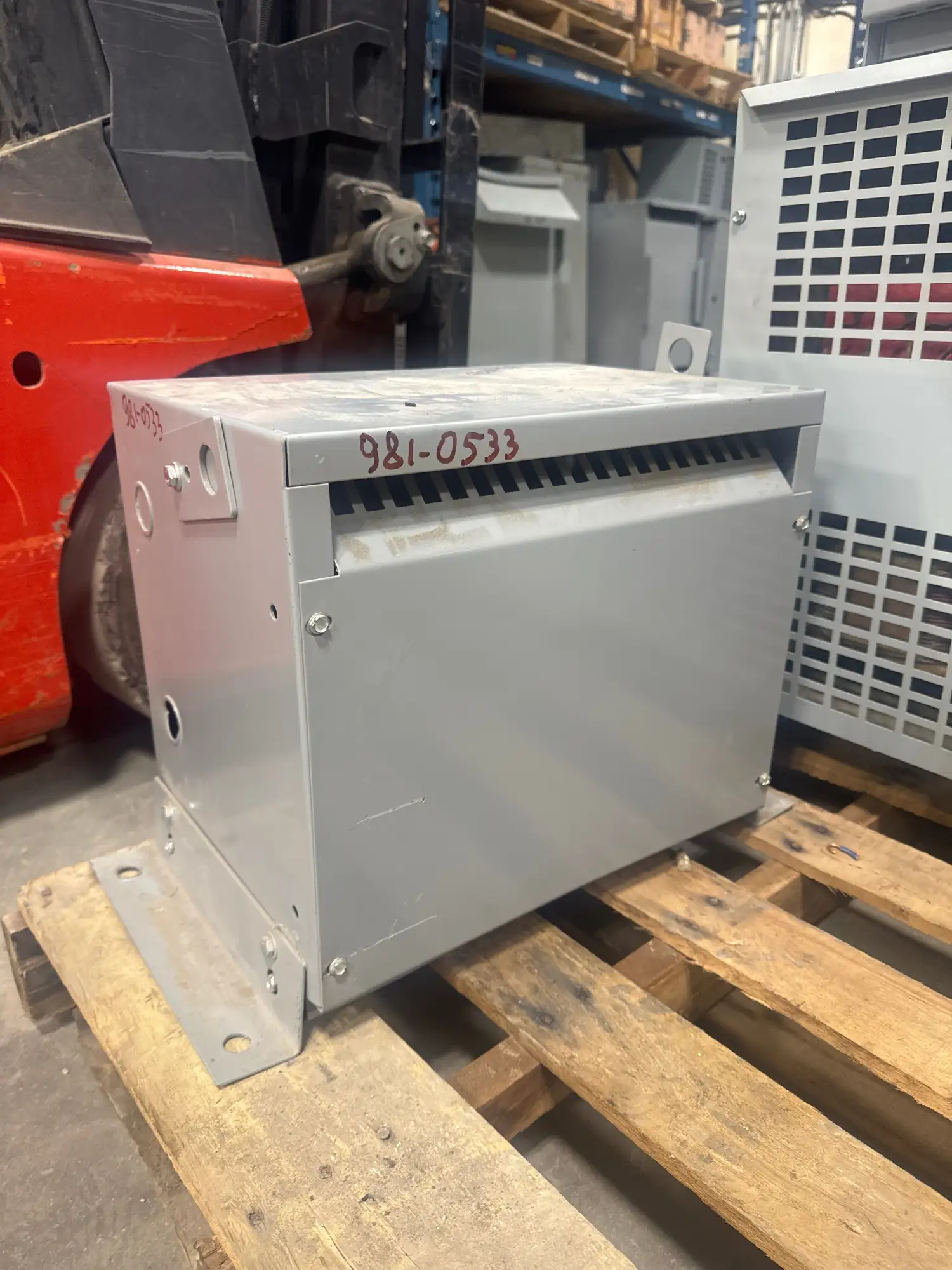 9 KVA - 600/347V to 400/231V 3 Phase Auto-Transformer