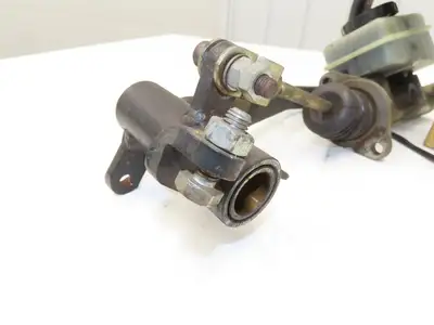 Hyster E30XM Brake Pedal Master Cylinder Assembly