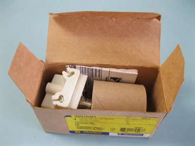 New | in-Stock Siemens 9001KM1 Misc Electrical & Power Parts New Hampshire US | Bitter End Trading #1486442