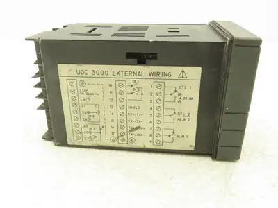 Honeywell UDC3000 Digital Temperature Controller DC300K-E-0A0-20-0000-0