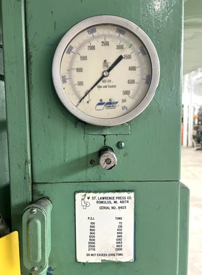 USED 1984 ST. LAWRENCE ST. LAWRENCE 2K16 PRESS