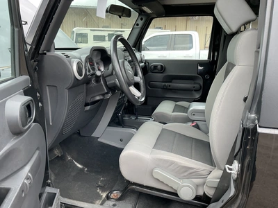 USED 2010 JEEP WRANGLER
