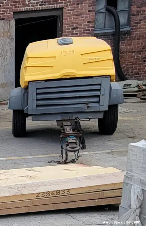 Used ATLAS COPCO XAS 185 (JD) Rotary Screw & Sliding Vane Air Compressors Illinois US | Aaron Equipment #972410