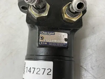 USED CHAR LYNN 101 2169 009