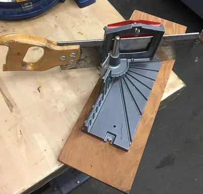 2661-600 Stanley Mitering Attachment for Hand Saw, Model H114A