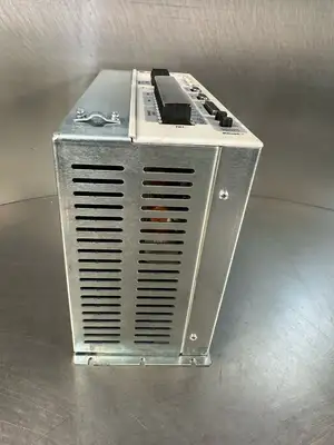 Allen Bradley 2098-DSD-HV030-SE /B 230/460Vac Ultra3000 (7.5.1)