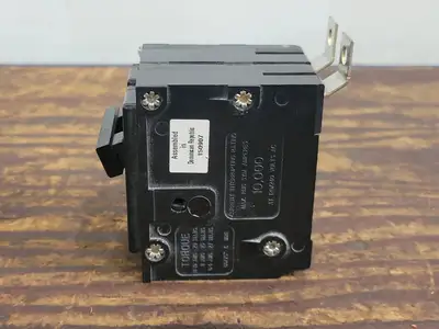 USED CUTLER-HAMMER BA220