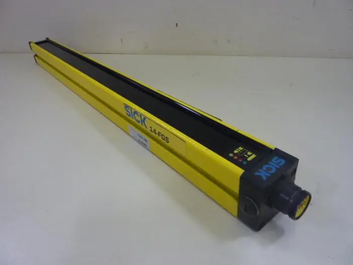 Used SICK OPTIC ELECTRONIC FGSE 600-111 Light Curtains & Grids Michigan US | Ideal Machinery #897966