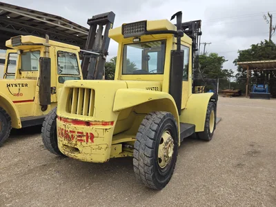 Hyster H200HS Diesel Forklift, Single Stage, Side Shift, 2,526.4 Hours Indicated