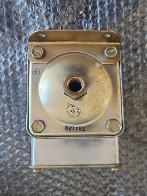 NEW Barksdale D1TA80