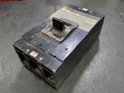 USED SQUARE D LHL36000M