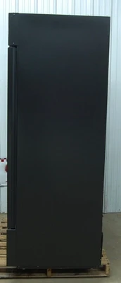 142-0884 True GDM-49F-HC~TSL01 Glass 2 Door Self-Contained Freezer