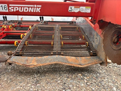 Used _UNKNOWN_ _UNKNOWN_ Windrowers/Swathers Idaho US | Tri-Steel Manufacturing #1557075