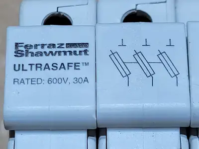 Used FERRAZ SHAWMUT USM3 C218548 Misc Electrical & Power Parts British Columbia CA | Lenmark #1439267