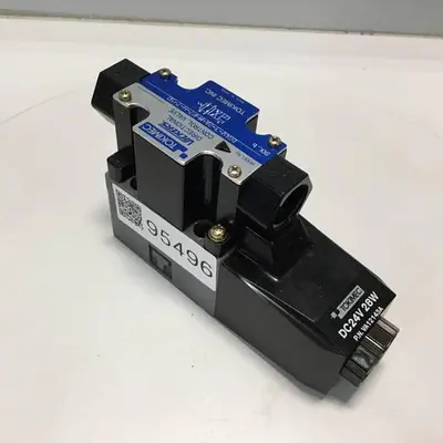 USED VICKERS DG4V32AMP7H750